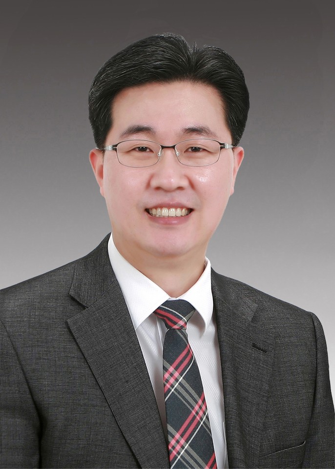 이윤석목사님